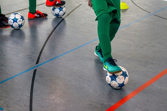 场需求与创 场需求与创